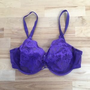 Victoria’s Secret lace bra